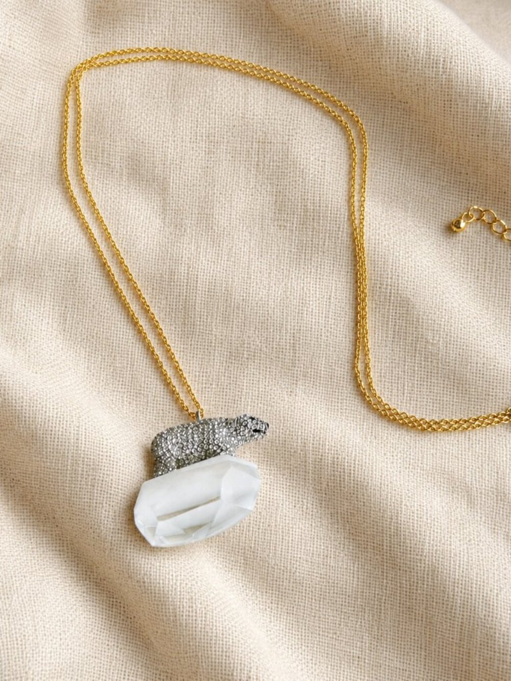 Kate Spade polar bear necklace - Picture 2 of 2